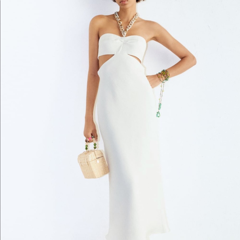 nwt Zara cut out chain dress